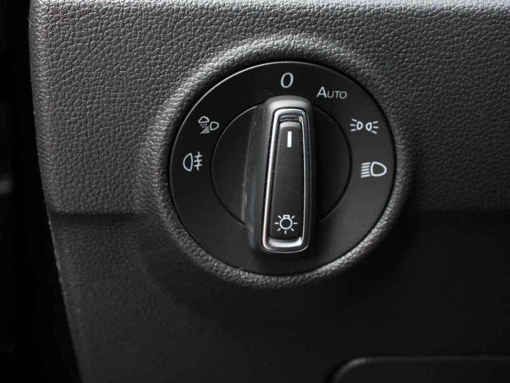 Volkswagen T-Roc – foto 18