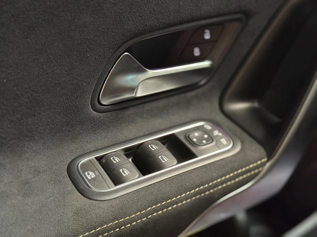 Mercedes-Benz CLA – foto 15