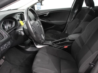 Volvo V40 – thumbnail 24