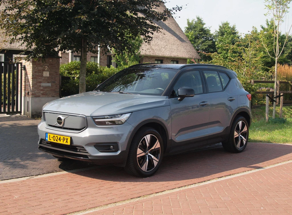 Volvo XC40 – foto 1