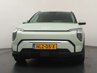 Kia EV3 – thumbnail 12