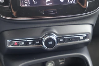 Volvo XC40 – thumbnail 33