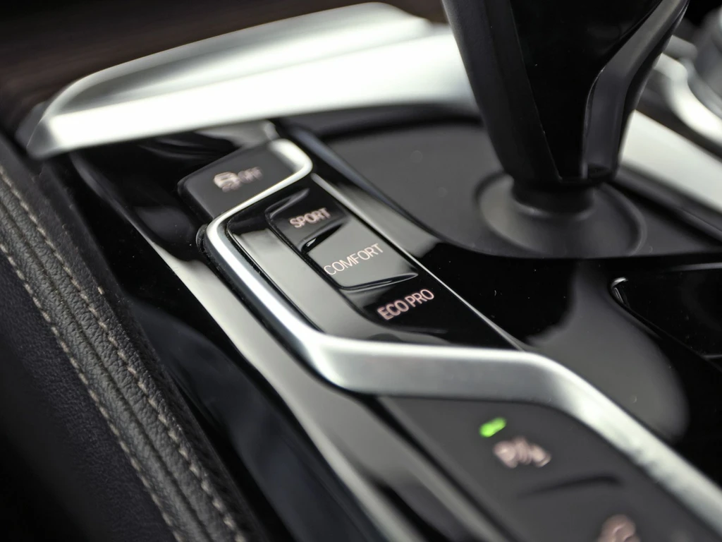 BMW 5 Serie – foto 31