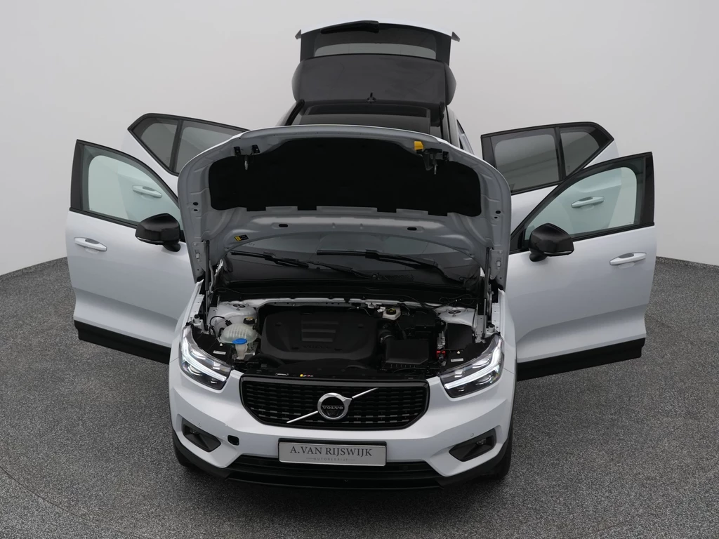 Volvo XC40 – foto 18