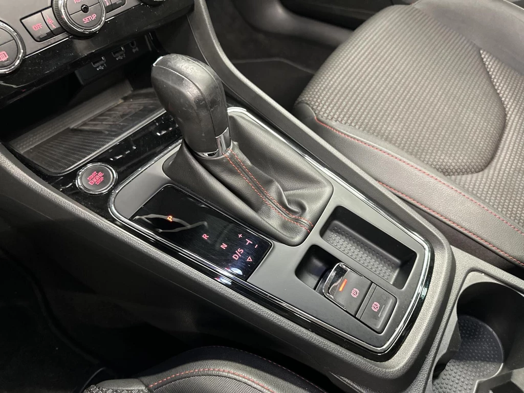 SEAT Leon – foto 37