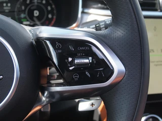 Jaguar F-PACE – thumbnail 21