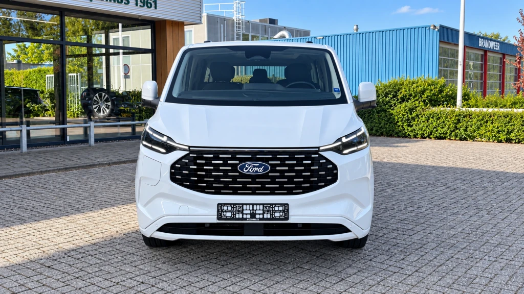 Ford Tourneo Custom – foto 10