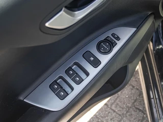 Kia Rio – thumbnail 24