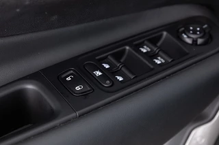 Jeep Renegade – thumbnail 13