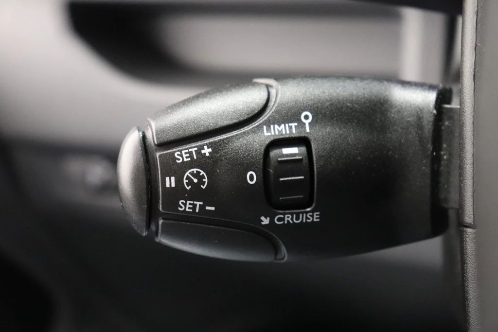 Opel Vivaro – foto 13