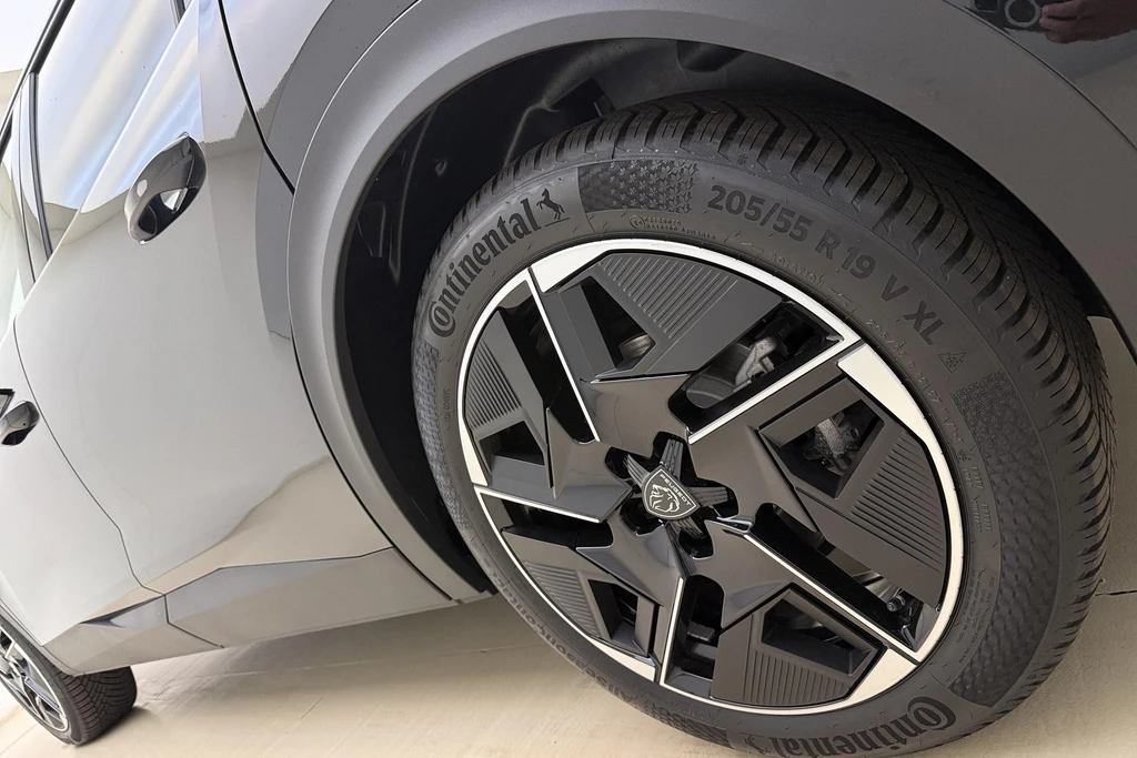 Peugeot 408 – foto 17