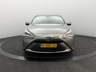 Toyota Mirai – thumbnail 9