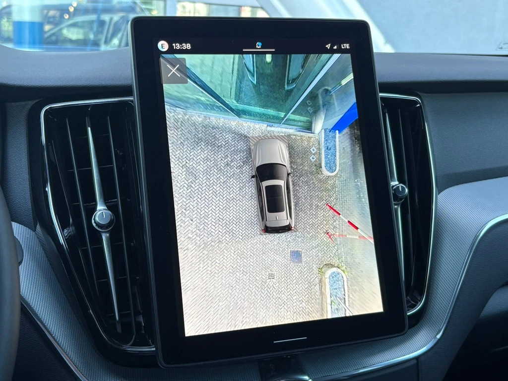 Volvo XC60 – foto 16