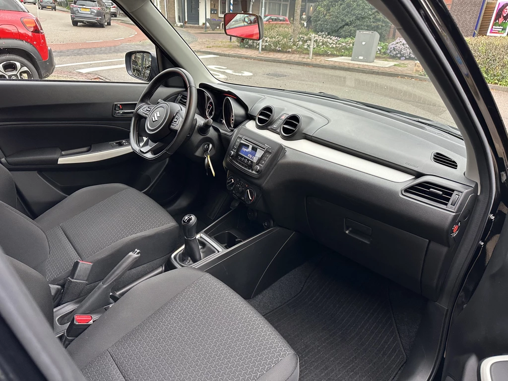 Suzuki Swift – foto 24