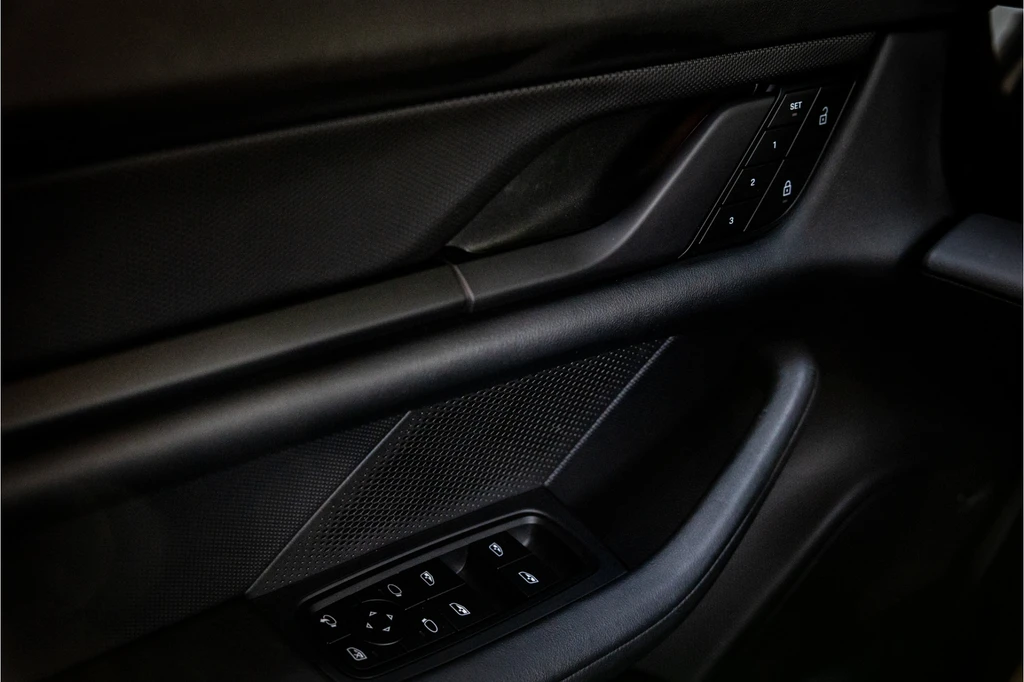 Porsche Taycan – foto 28