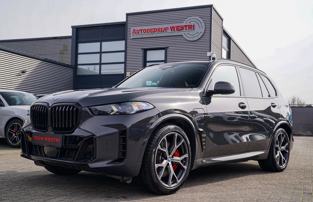 BMW X5 – foto 2