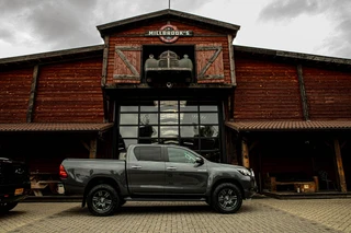 Toyota Hilux – thumbnail 8