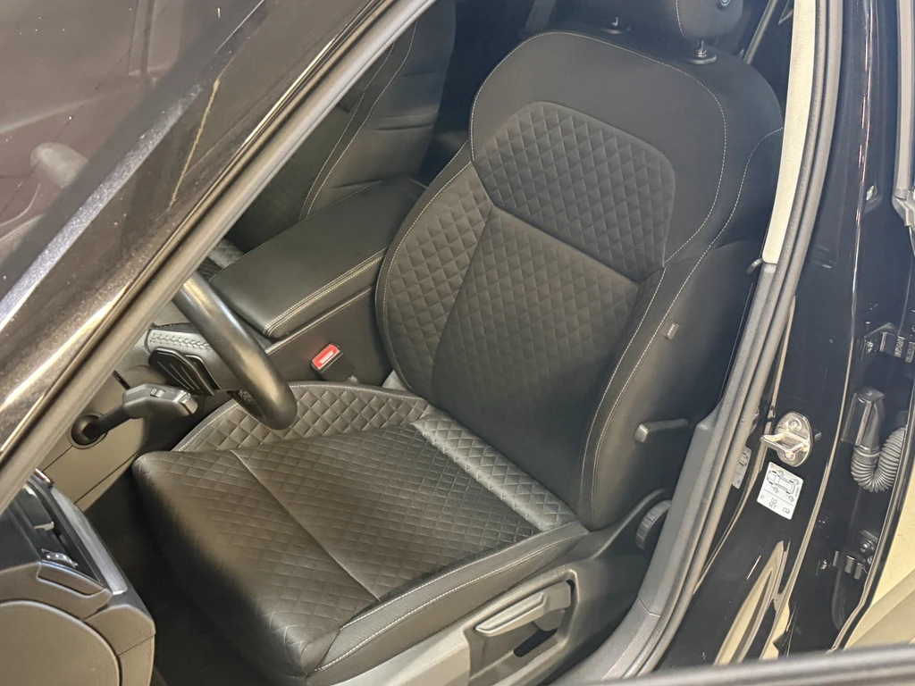 Škoda Superb – foto 11