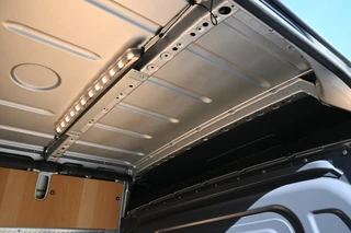 Mercedes-Benz Sprinter – thumbnail 13