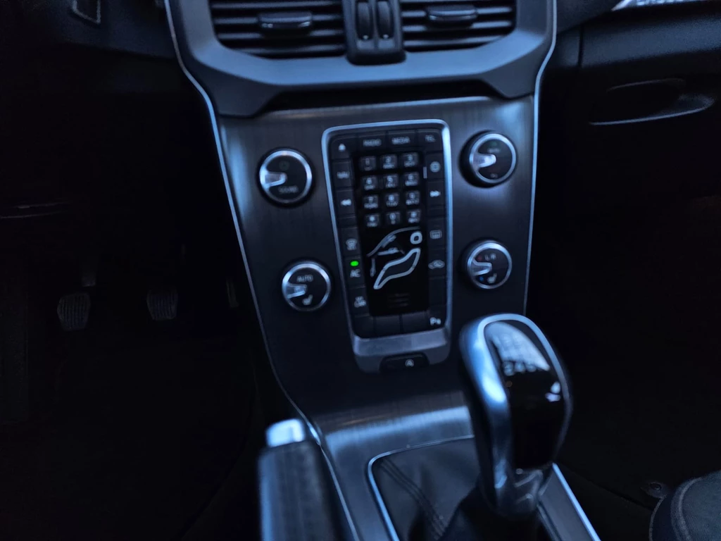 Volvo V40 – foto 20