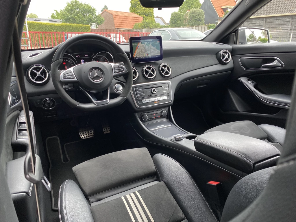 Mercedes-Benz CLA – foto 12