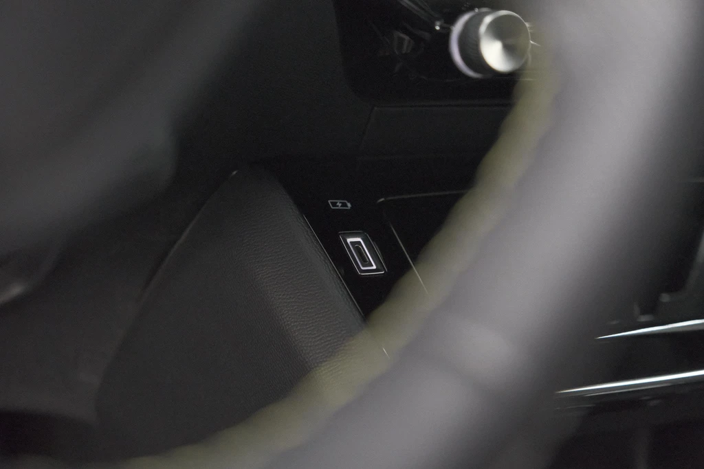 Peugeot 208 – foto 35