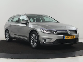 Volkswagen Passat – thumbnail 4