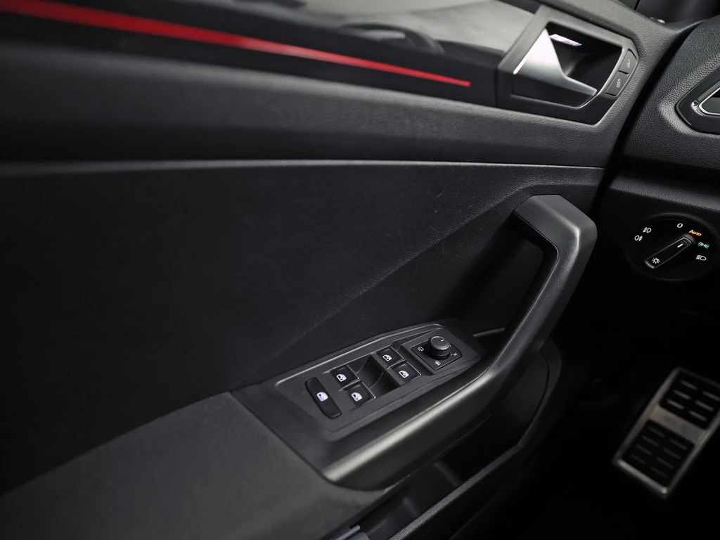 Volkswagen T-Roc – foto 28