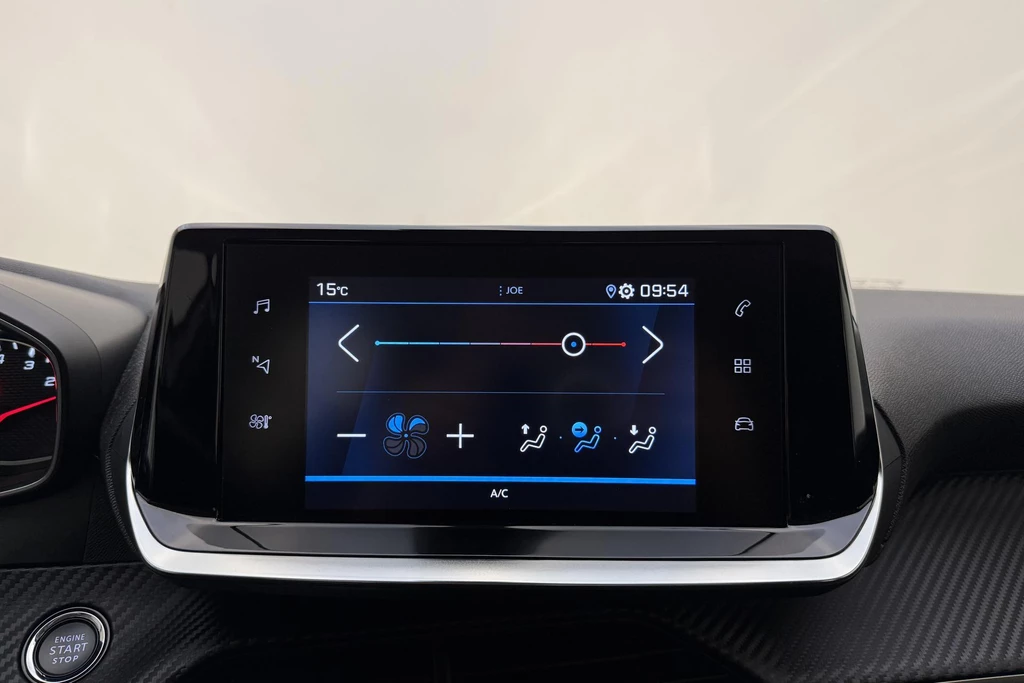 Peugeot 208 – foto 18