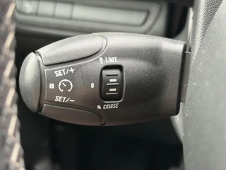 Peugeot 208 – thumbnail 24