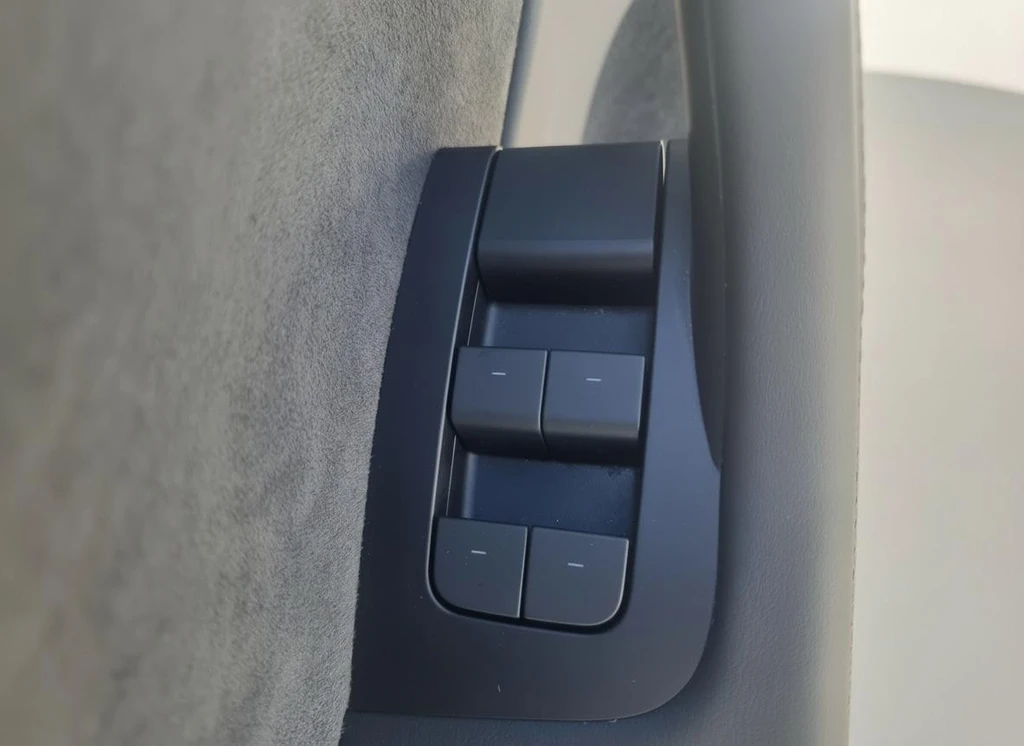 Tesla Model Y – foto 9