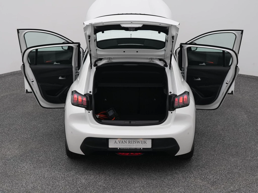 Peugeot e-208 – foto 33