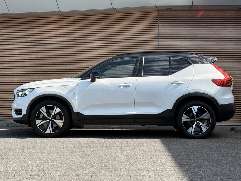 Volvo XC40 – foto 2