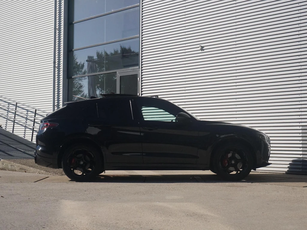 Alfa Romeo Stelvio – foto 6