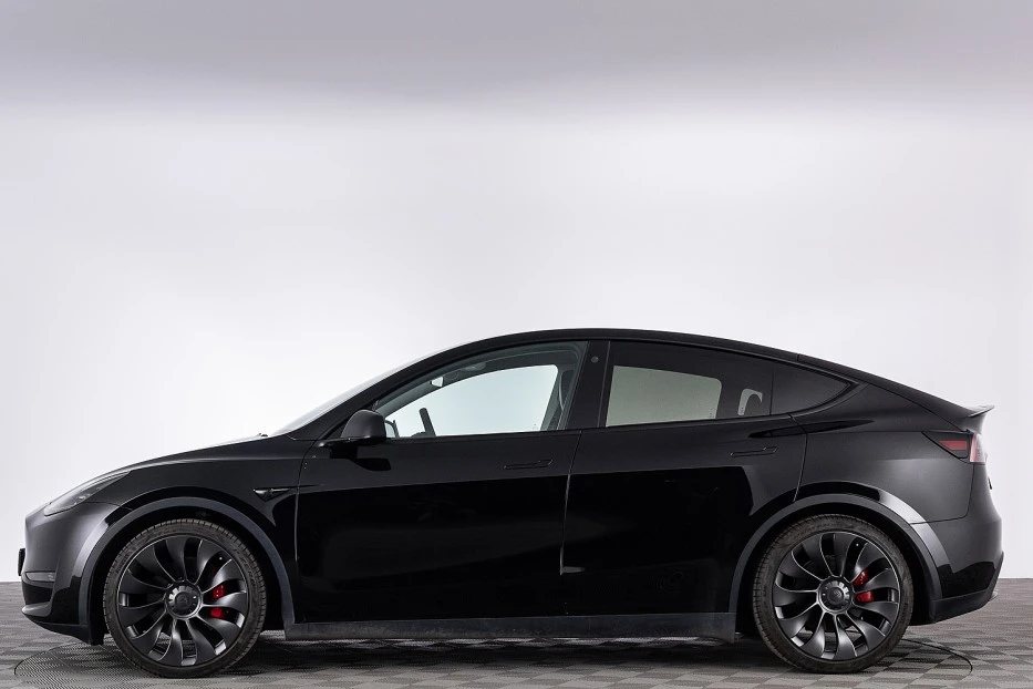 Tesla Model Y – foto 2