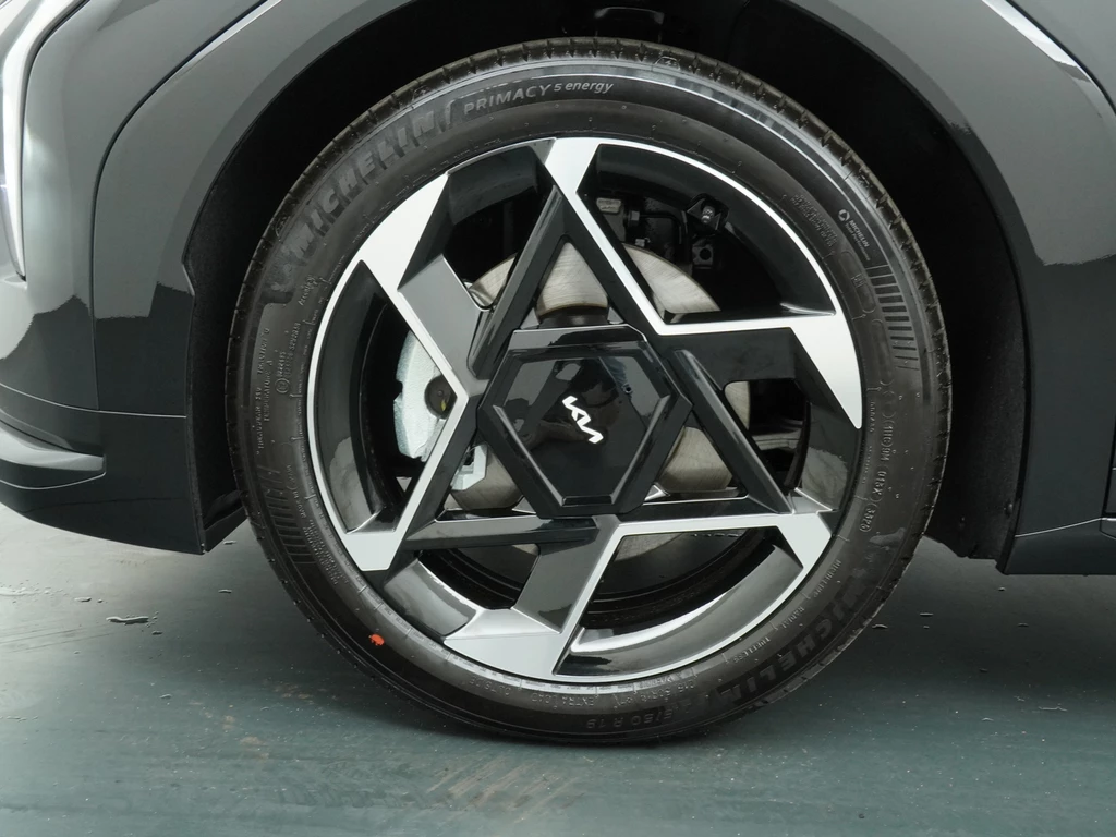 Kia EV4 – foto 17