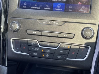 Ford Mondeo – thumbnail 24