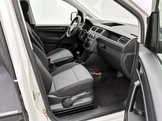 Volkswagen Caddy – thumbnail 24