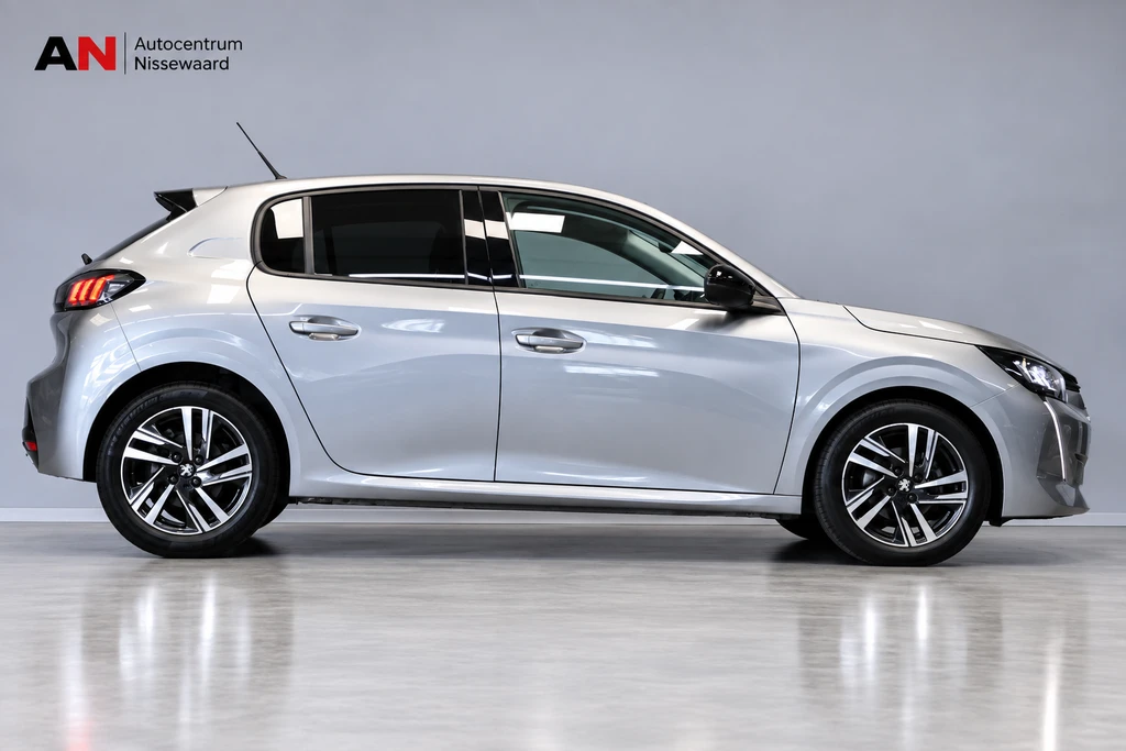 Peugeot 208 – foto 6