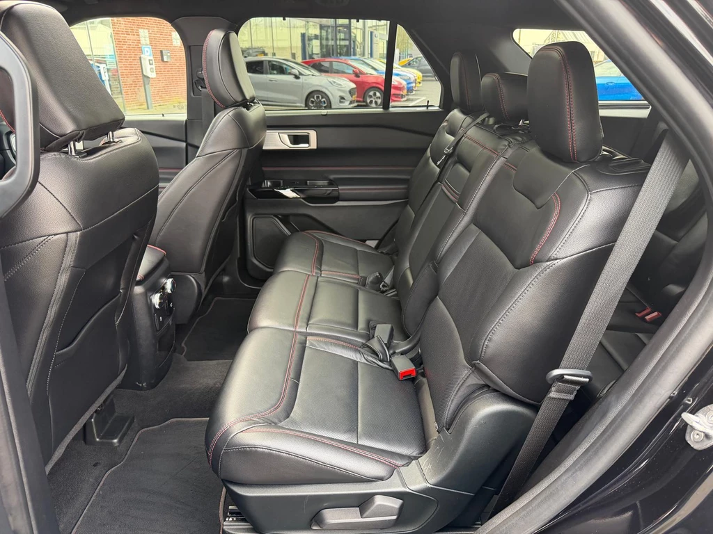 Ford Explorer – foto 14