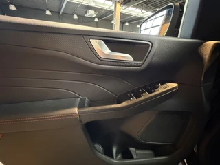 Ford Kuga – thumbnail 13