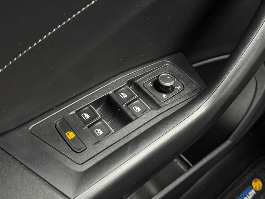 Volkswagen T-Roc – foto 14
