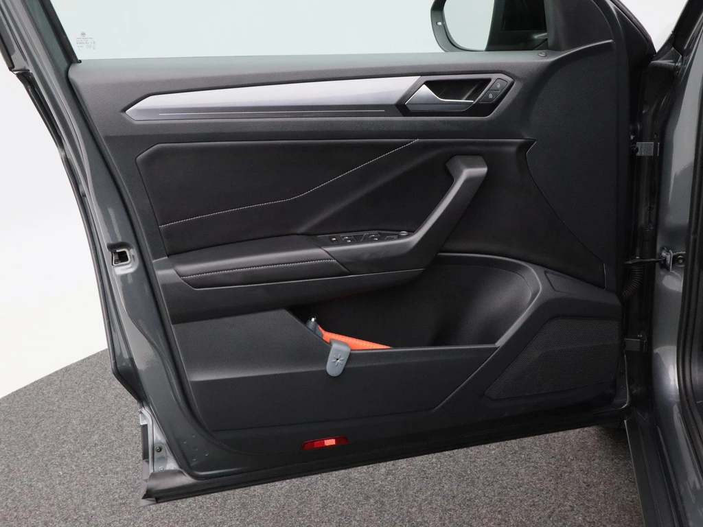 Volkswagen T-Roc – foto 15