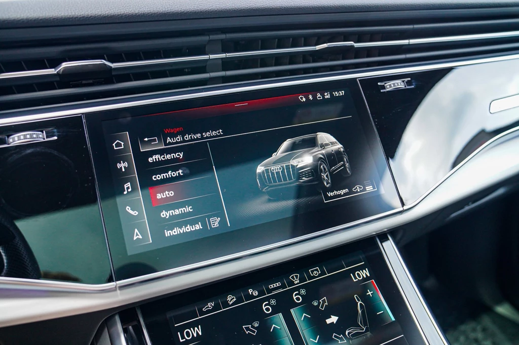 Audi Q7 – foto 33
