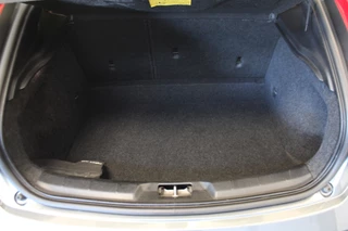Volvo V40 – thumbnail 17