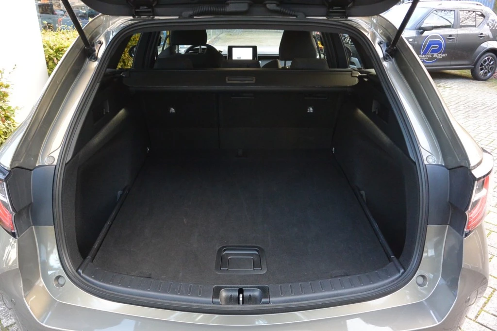 Suzuki Swace – foto 16