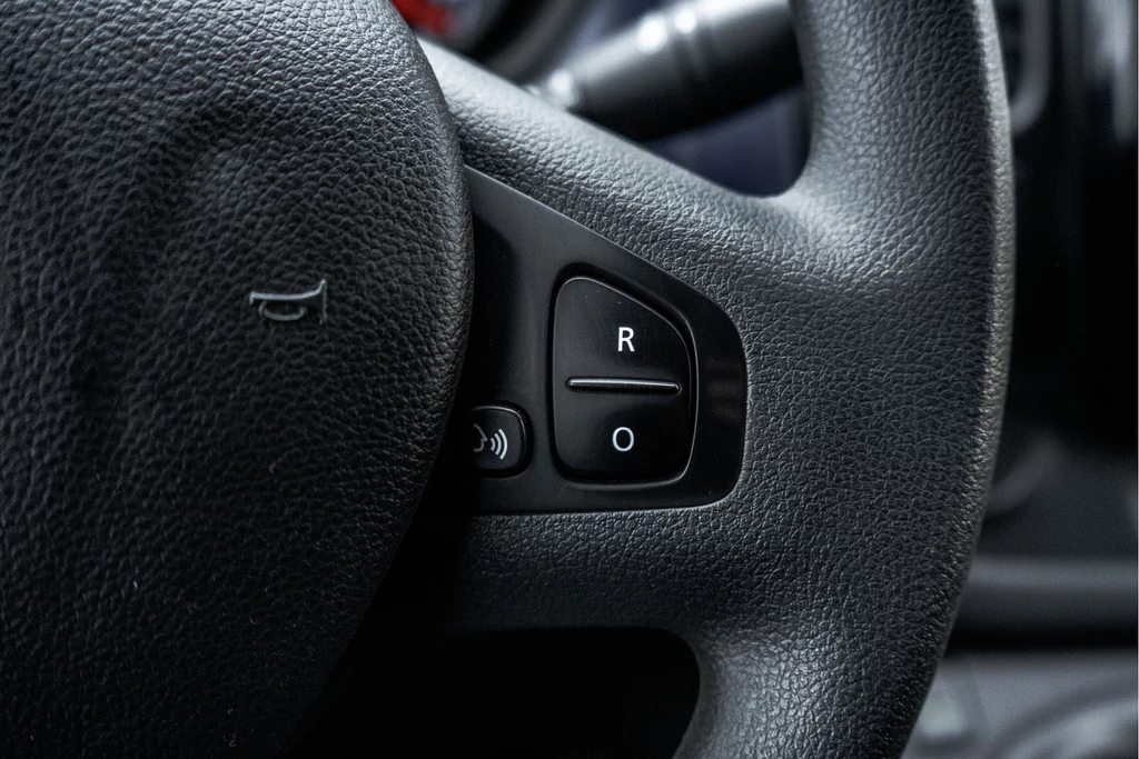 Opel Vivaro – foto 19