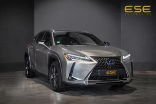 Lexus UX – thumbnail 5