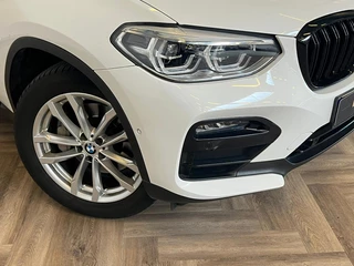 BMW X4 – thumbnail 11