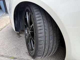 Mercedes-Benz CLA – thumbnail 16